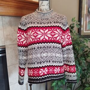 Croft & Barrow Winter Snowflake Sweater Medium!